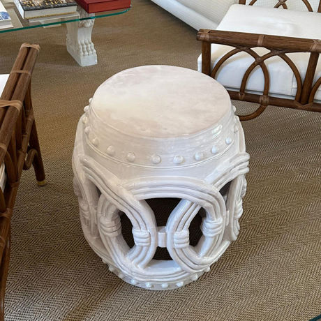 Picture of Sitting white