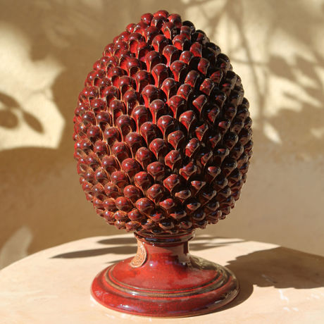 Picture of Pine cone red diamond
